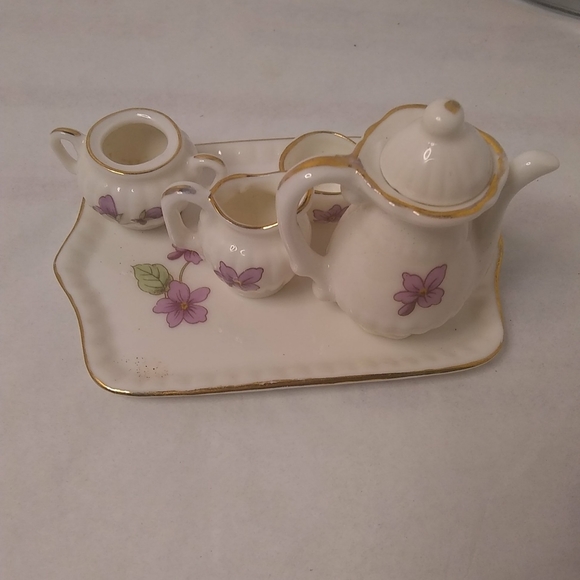 LEFTON Miniature Tea Set White Lilac with Gold Trim 6 Piece' Vintage Collectible - Picture 9 of 9